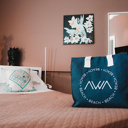 Awa Mondello Hotel Bagian luar foto