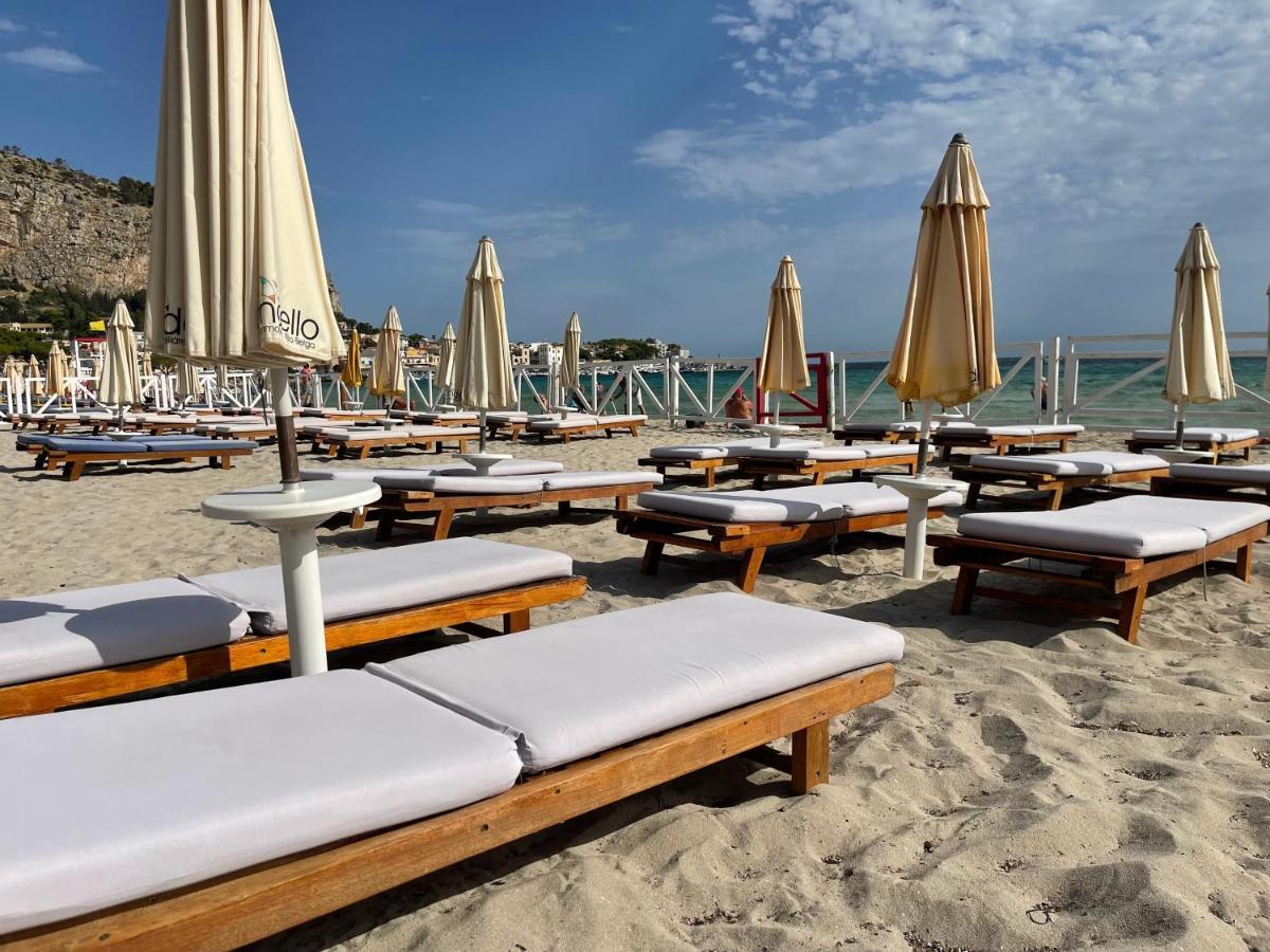 Awa Mondello Hotel Bagian luar foto