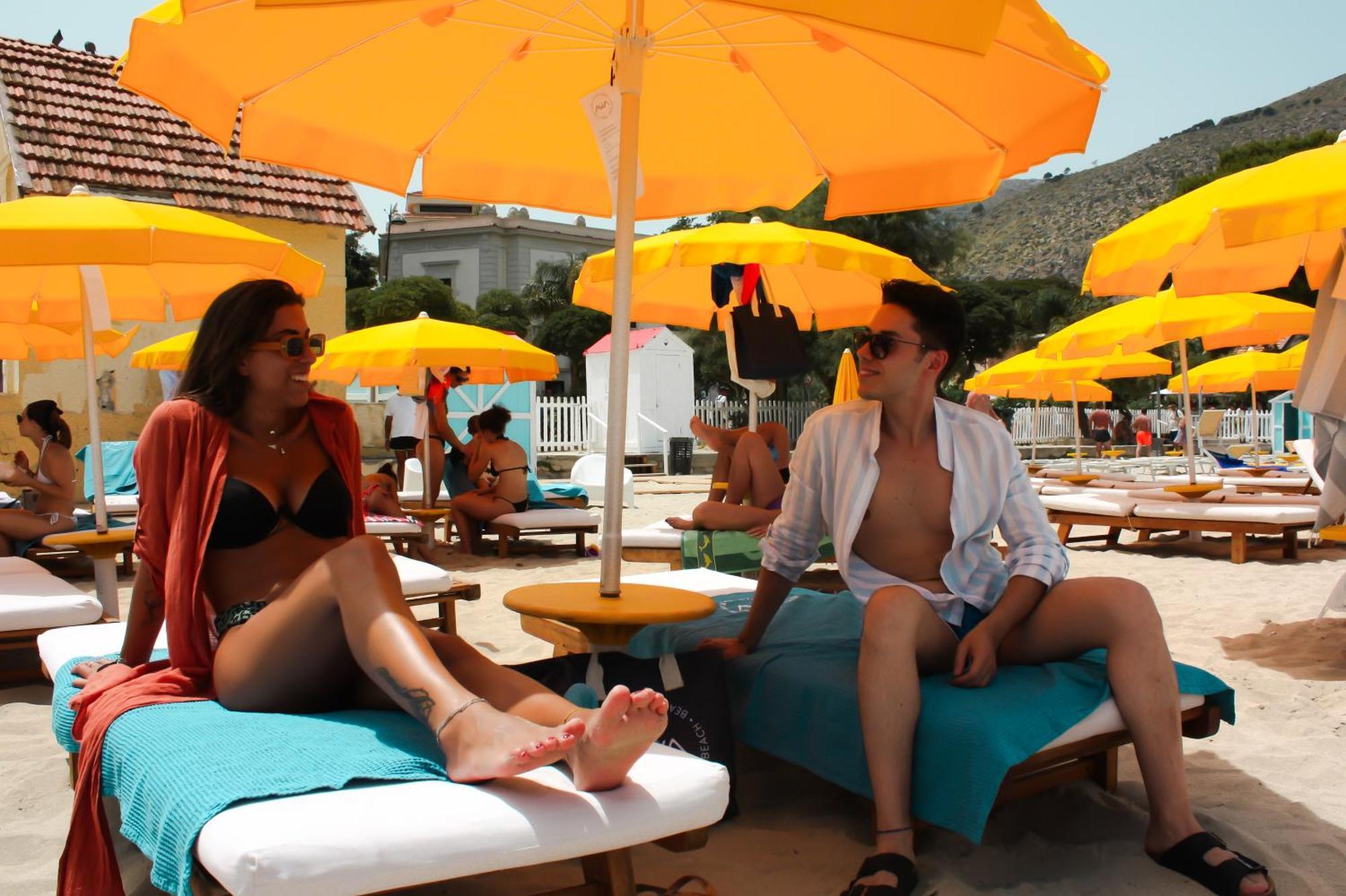 Awa Mondello Hotel Bagian luar foto
