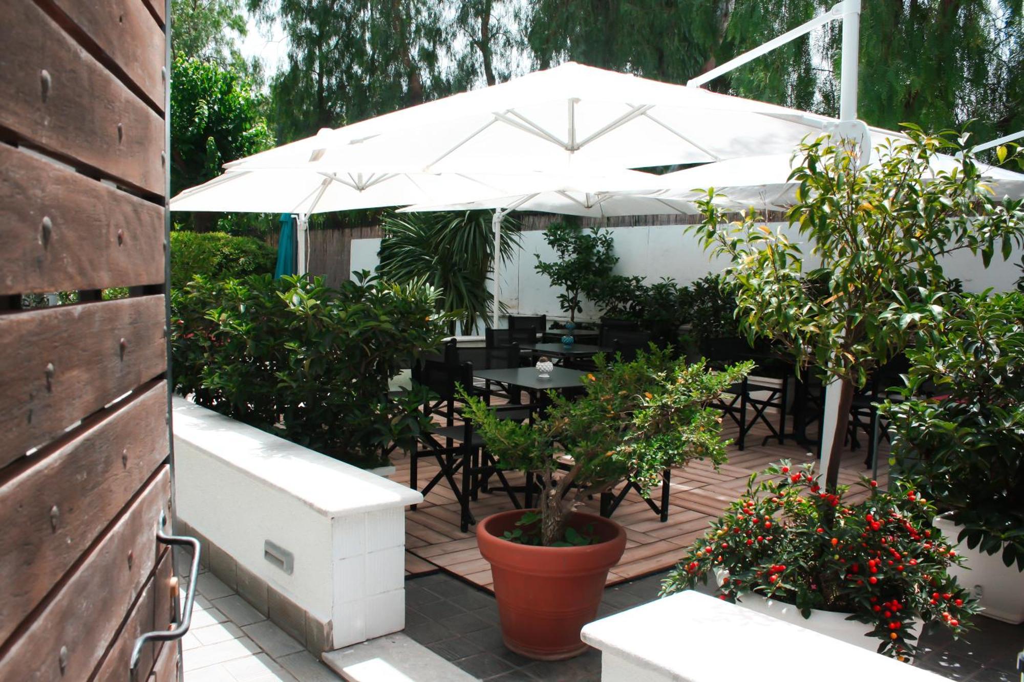 Awa Mondello Hotel Bagian luar foto